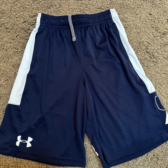 Boys Under Armour Athletic Short - Picture 1 of 5